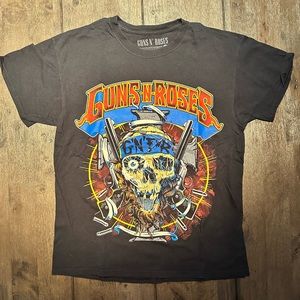 2017 NOT IN THIS LIFETIME GUNS N ROSES CONCERT T SHIRT MENS LARGE BLACK